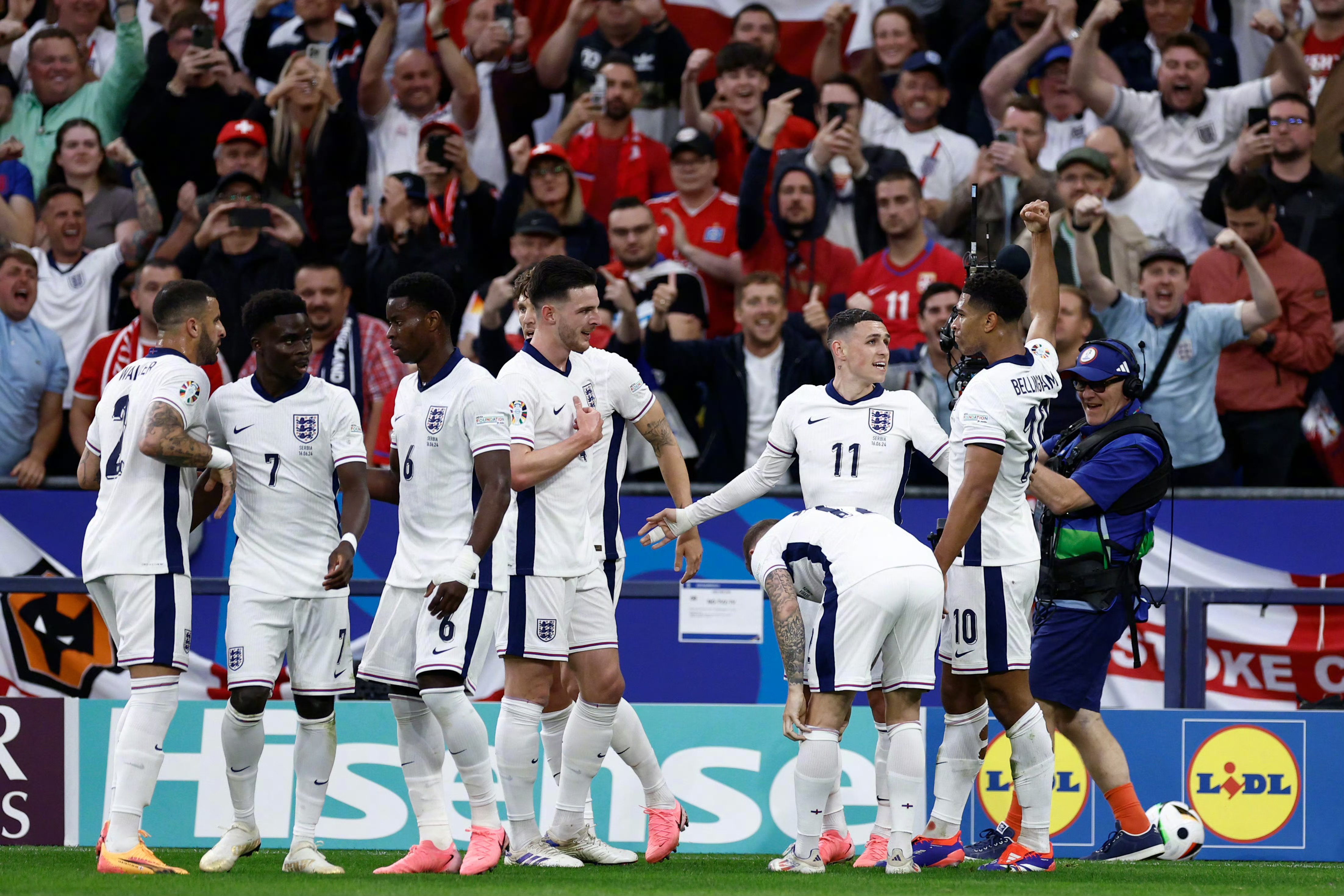 宝威体育-意大利国家队面临挑战，英格兰劲旅在前方！